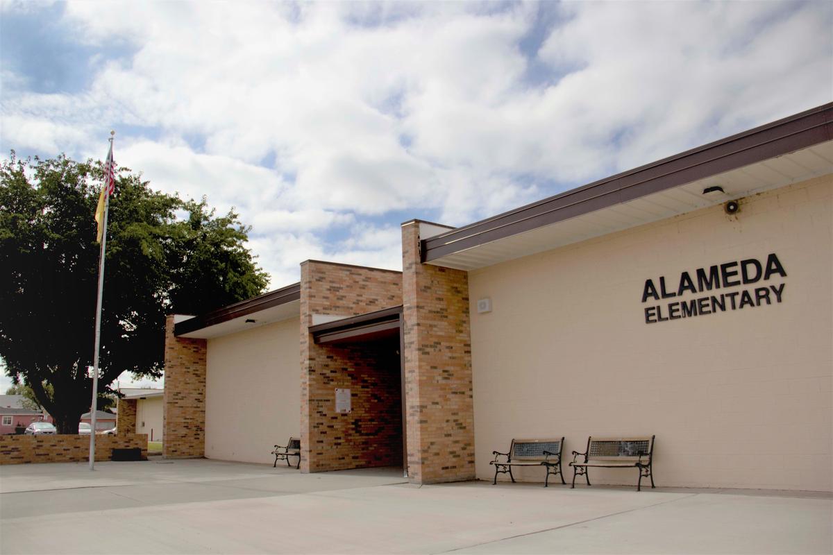 Las Cruces Public Schools to add two new community schools : Community